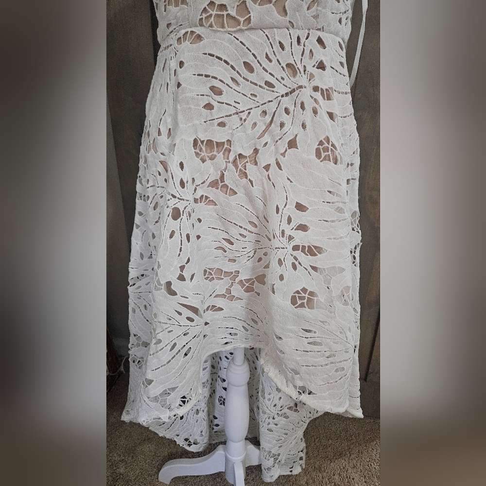 Hello Molly Sunset Dance White Lace High Low Maxi Dress Size 10 NWT - Picture 8 of 16